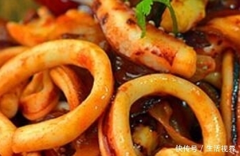 疫情期间做,外酥里嫩,鲜香可口,滋味丰富,尤其小孩子最喜欢吃