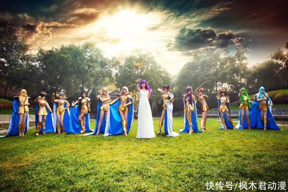 圣衣|圣斗士星矢：雅典娜声称厌恶战争，为什么四分之一圣衣装备武器？