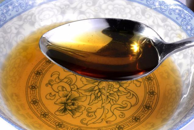  加一点|熬小米粥别只加水，多加一点佐料，小米粥又香又浓，还出米油