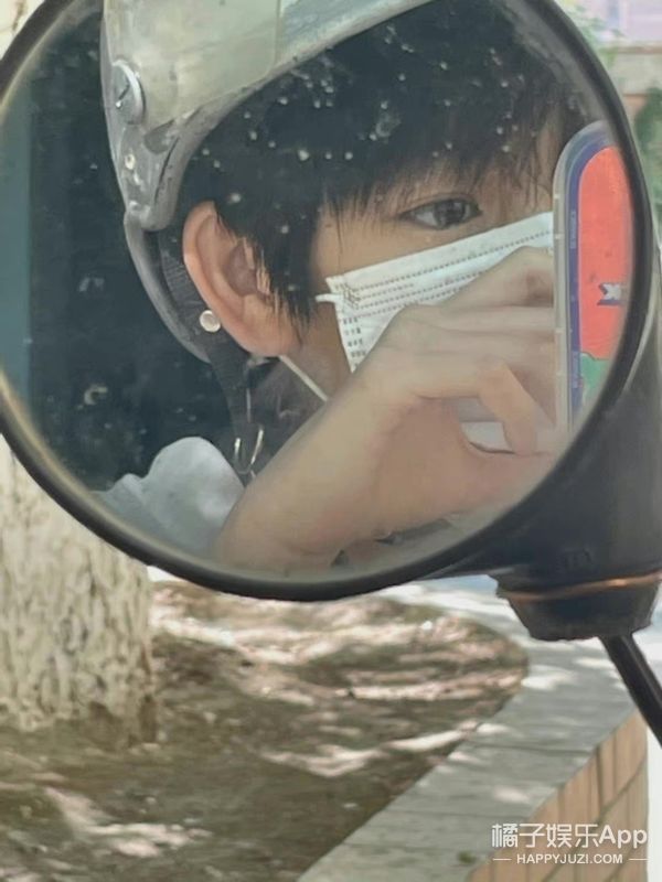 追光2|橘子晚报：尼坤录制《追光2》；宋冬野被禁言，大家都在嘲？