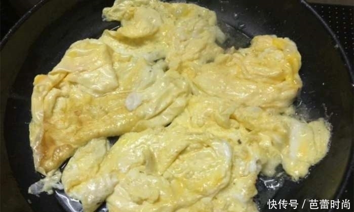 饺子|如何包手工饺子? 以韭菜鸡蛋馅为例