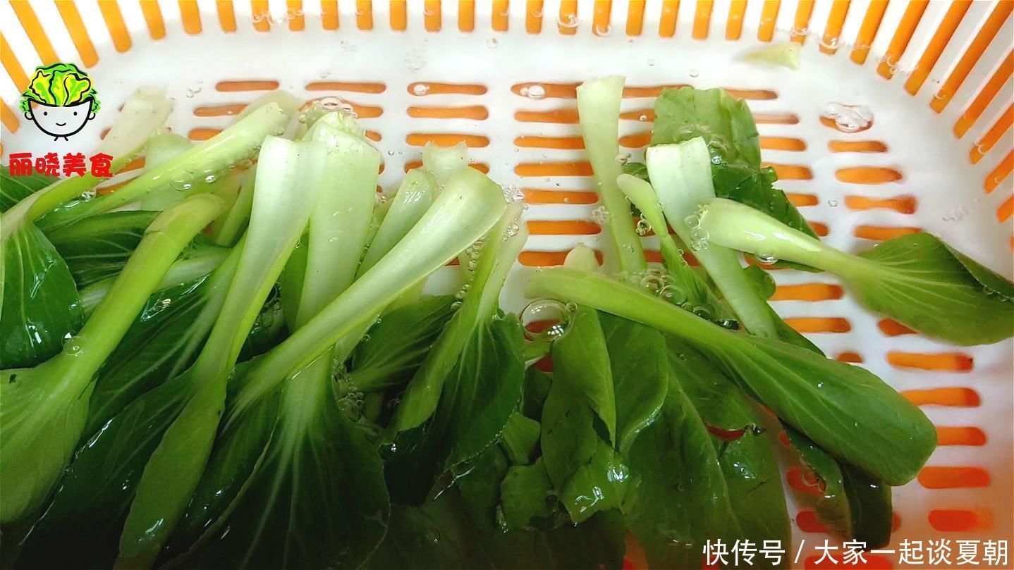 豆腐皮别炒菜了,教你好吃做法,我家一周吃5次,真的是太解馋了