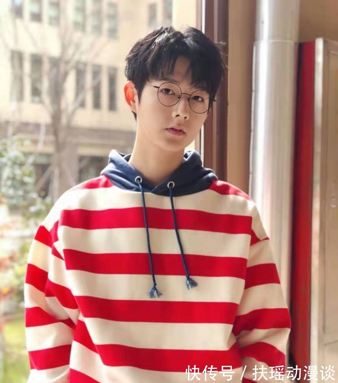 中国民用航空飞行学院|明鹏加入小象大鹅,入驻B站平台,首秀携手陈斯琪带来精彩内容!