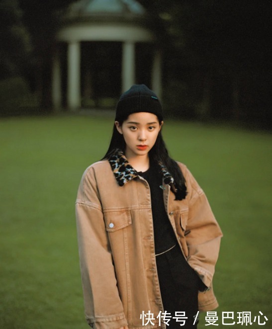 20岁女生的4套春秋季穿搭，照着穿就可以