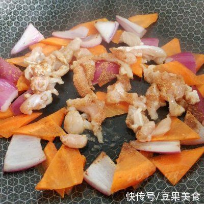 五香酱肉圆白菜|好吃到模糊的五香酱肉圆白菜，怎么都吃不够