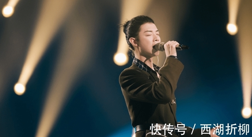 热狗|这款综艺大快人心，丝毫不包容“劣迹艺人”，霍尊退录热狗下线！