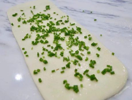  烫面|烙饼时，有人烫面有人抹油教你1招，饼松软香酥口感好，不发硬