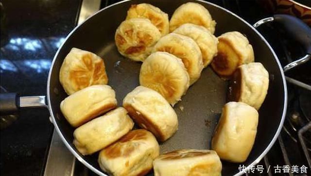 在家这么做韭菜水煎包,酥脆松软,营养无添加,上桌家人抢着吃