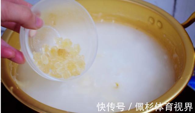 浸泡|百合跟一物一起煮,是养胃的一把好手,经常胃不舒服的人要多吃