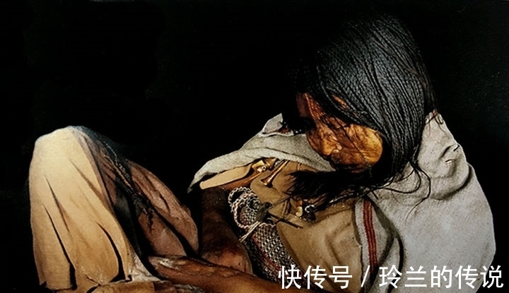 祭祀&13岁少女盘腿而坐,冰冻500年,面容栩栩如生,仿佛在沉睡