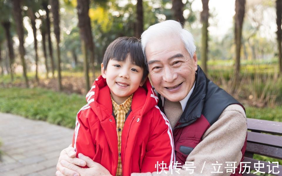 宝妈|这3种老人适合带娃,不比亲妈带得差,妈妈和宝宝都有福气了