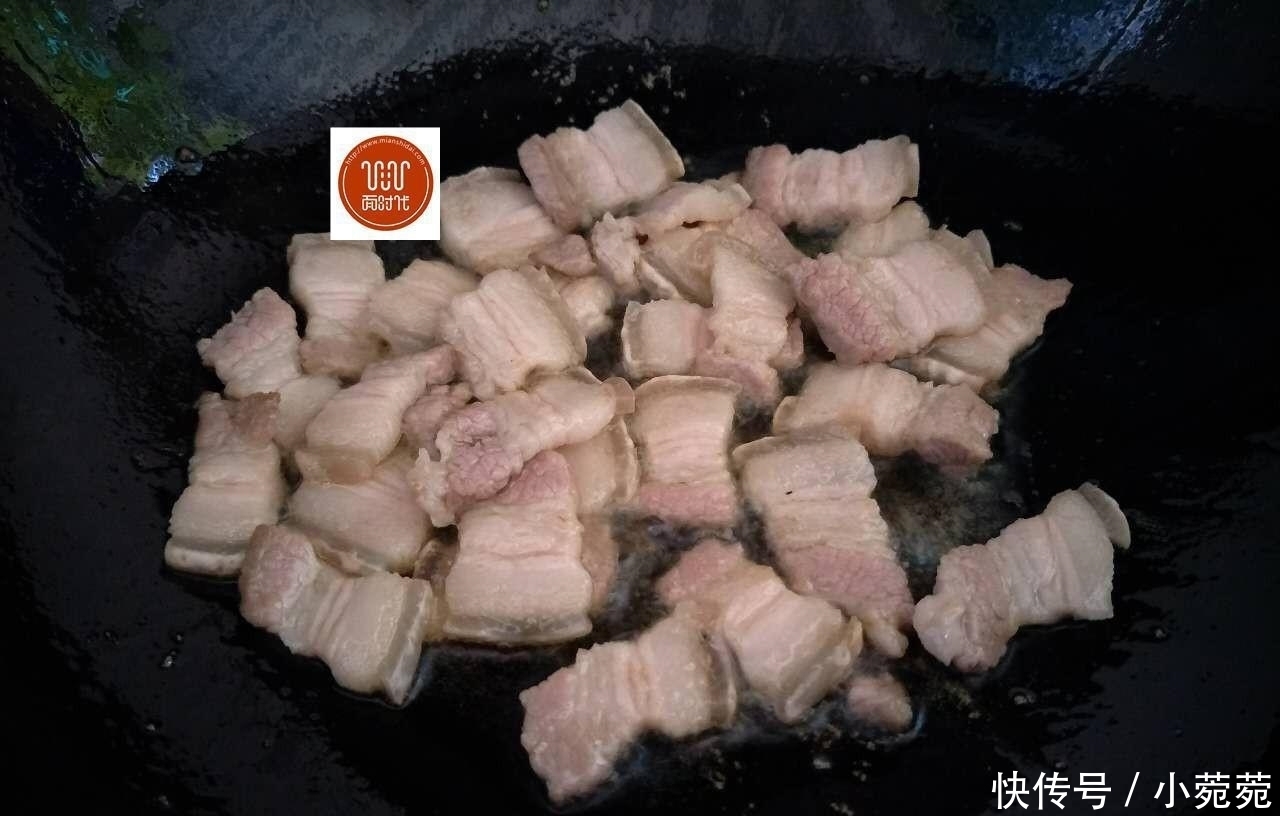 黄瓜又一新做法,比凉拌黄瓜还要好吃百倍,大人小孩抢着吃!