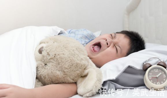 睡眠不好|8岁男孩身高接近140，提醒：孩子出现3种表现，要尽快补充营养