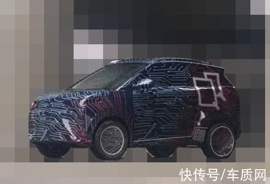 奇瑞ic炫酷设计风格 疑似奇瑞iCar新车型谍照曝光