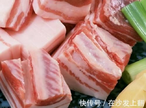饭店|难怪饭店的扣肉这么好吃，原来有技巧，赶紧学会，过年大显身手！
