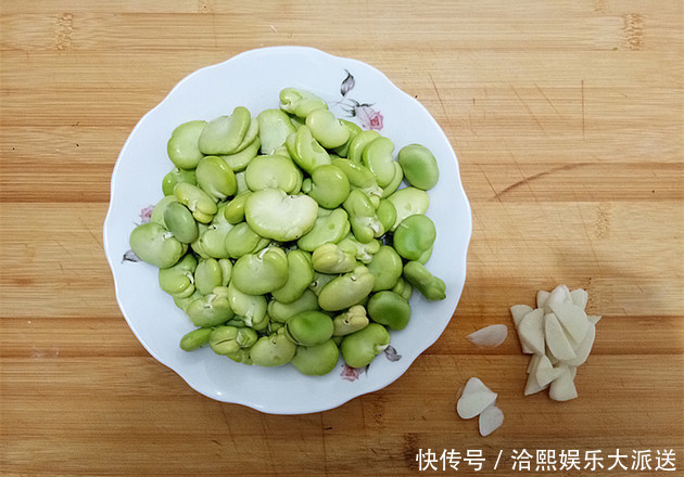 2茶匙|75岁的老妈隔三差五吃这菜，脸色红润精神气儿十足，鲜嫩又清爽