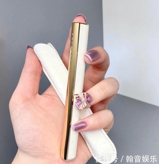 唇部 国货口红“真不行”完美日记被吐槽,花西子风评差,难怪用大牌