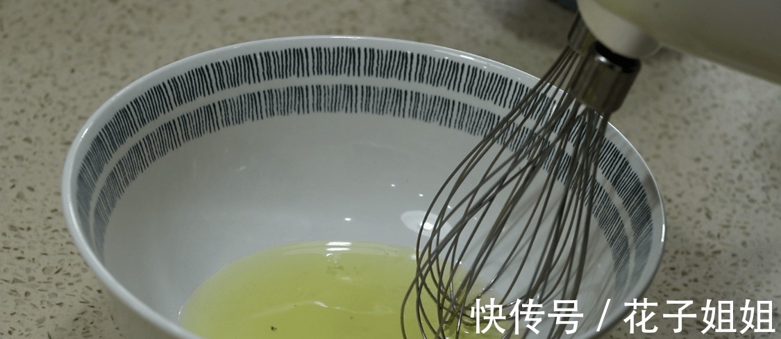 蛋黄|柠檬别再泡茶了，教你一个新吃法！老人小孩 都爱吃，外面买不到！