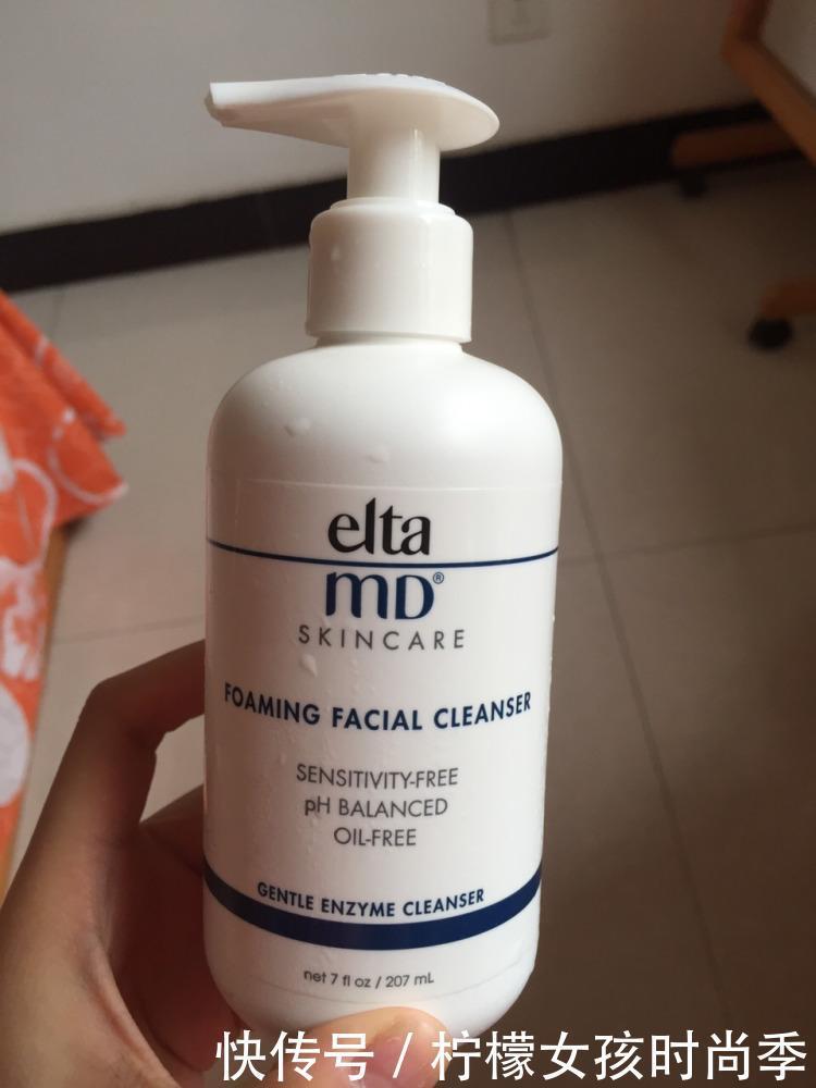 “清水洗脸”和“洗面奶洗脸”哪个更好?皮肤差距,很多人不知道