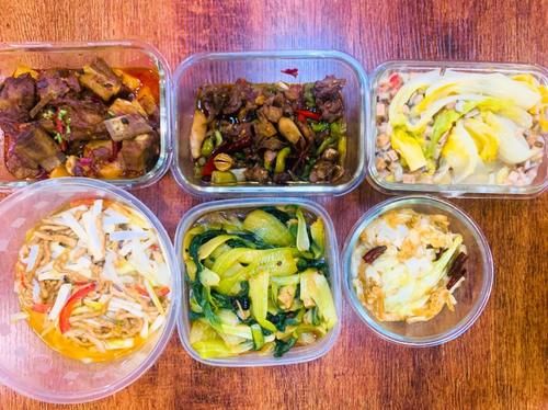 交作业|为了解决中午吃什么,我们决定拼了!