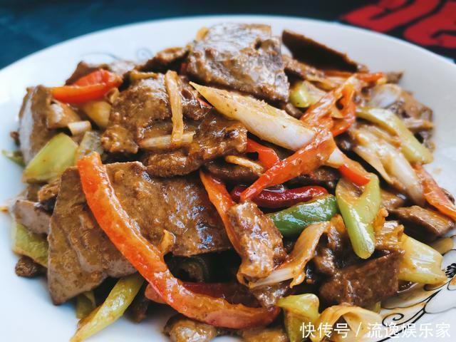 炒猪肝时,猪肝直接下锅炒就错了,教你正确做法,鲜嫩多汁无腥味