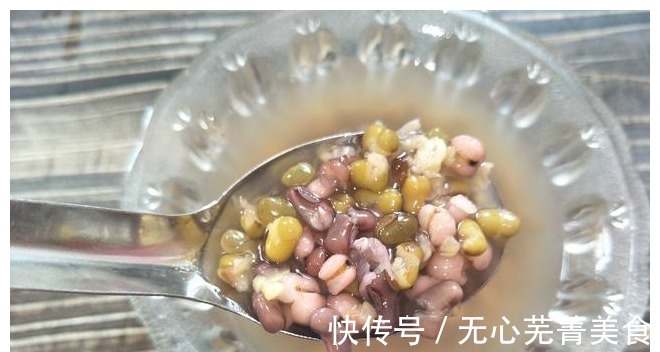 骑自行车|这3样豆子一起煮汤，味道鲜美，比鸡汤好喝，特别适合夏天喝！