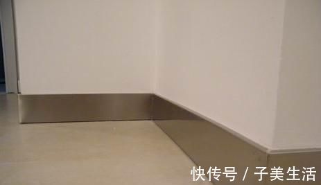 家居|家里装修用哪种材料的踢脚线好？听老师傅的话，才知我家挑错了