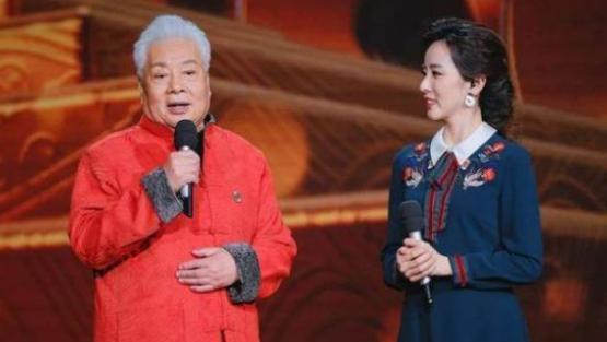 降龙伏虎#如来佛祖饰演者,去泰国买佛像,结果发现上面画的都是自己