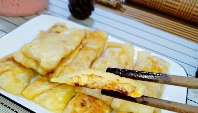 不用|早餐,面包馒头不如它,不用揉面,平底锅一煎,5分钟出锅