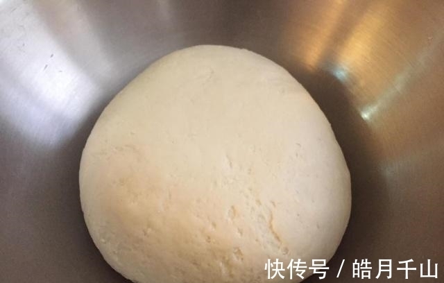 馒头新做法,不加一滴水,加入这“两样”,软糯香甜,浓香十足!