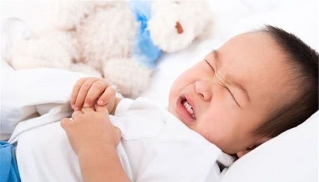 宝塔糖|宝宝肚里有“蛔虫出没”时，身体会有哪些表现？一文给你说清楚