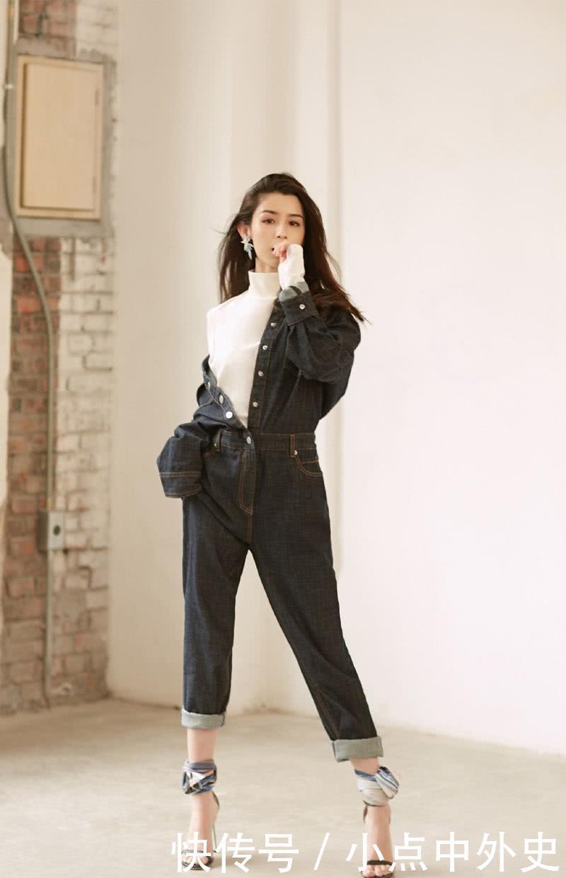 哈妮克孜的脚是有多小，35码的鞋子还大了？竟然得用丝带捆！