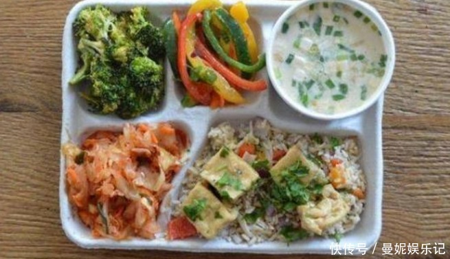 国家|直击8个国家的中学生午餐,哪个国家的最丰盛