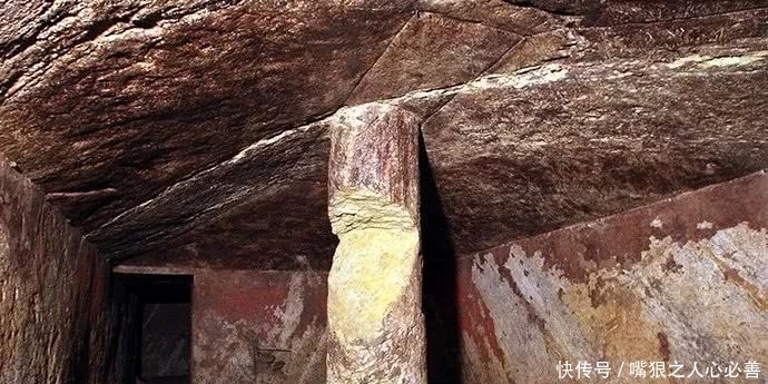 横穴|横穴式崖洞墓