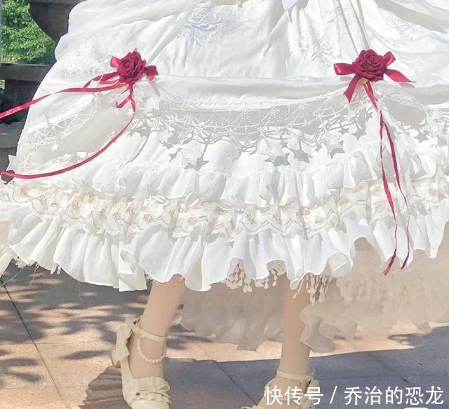 今年火了一种洛丽塔,叫穿上它我就可以嫁给你!华美与惊艳并存!