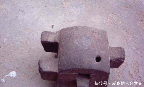 进来看这些老物件你能认识2个算正常,3个算可以,5个那就厉害