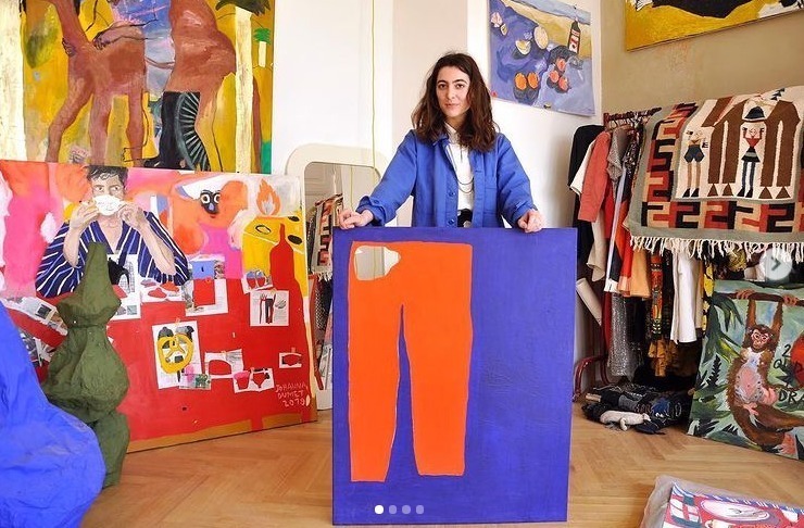 巨人国!她画油画,他做雕塑,这对艺术情侣直接建了一个“巨人国”