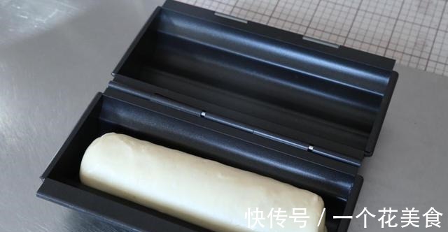 花朵|花朵形状的吐司，好看又好吃，营养又健康！