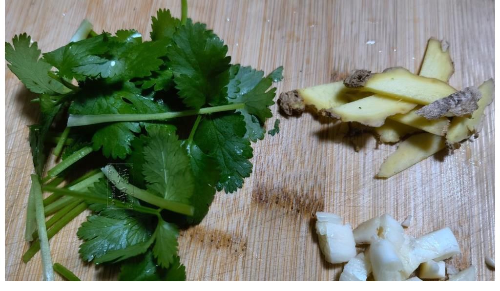 我家菜谱上的常客，有些人知道是什么部位后不敢吃，都说口味真重