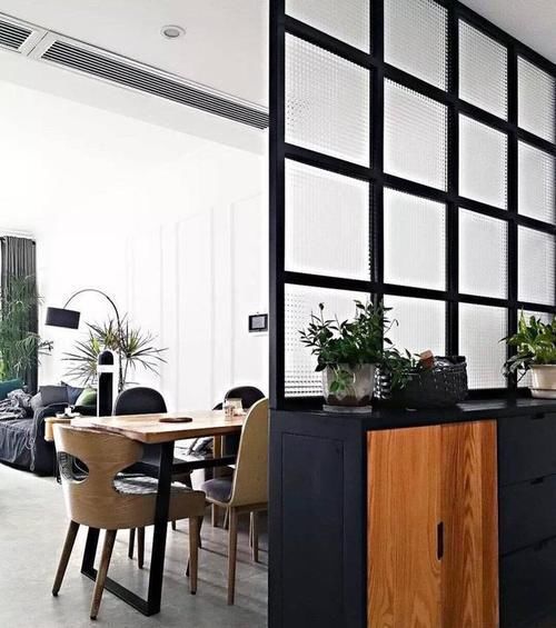 入户|入户玄关别做鞋柜了,好的玄关搭配合适的隔断,才是最棒的