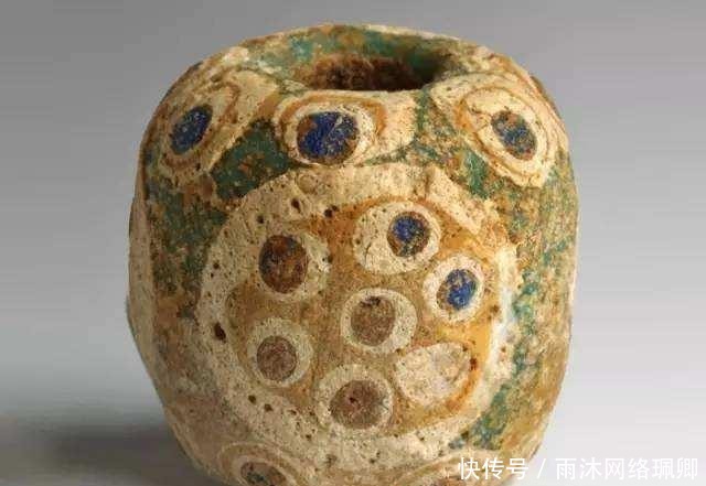 有种|春秋战国有种带眼睛的琉璃珠,只要文物和它沾边,为何会价值不菲