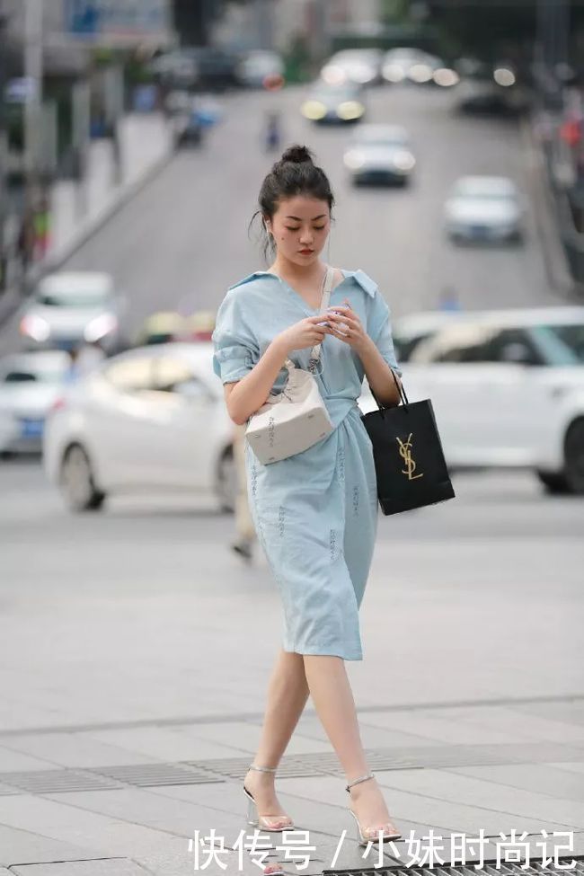 小姐姐|街拍：女性高跟鞋时尚穿搭，美丽优雅又迷人