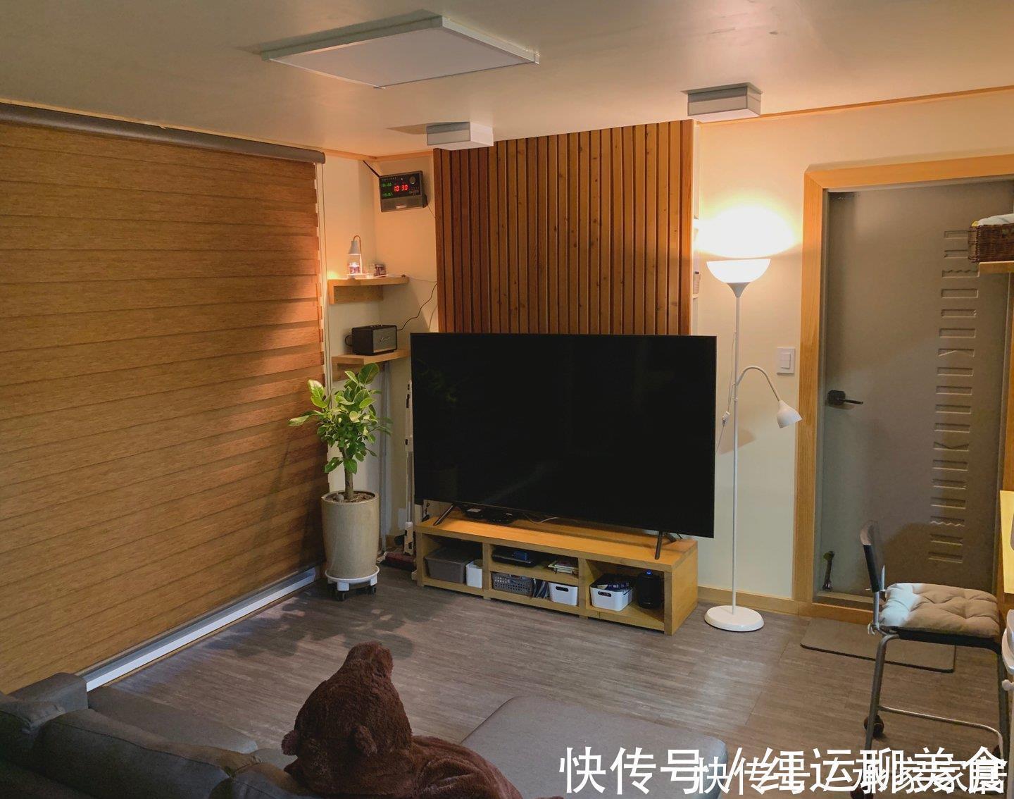 阳台上|羡慕这对小情侣，辞职搬到乡下生活，大院子大菜地比城里自由舒适