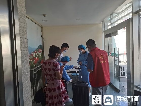 志愿者|这个秋天初遇青工职院！“心”动不止 满“新”欢喜