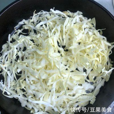 木耳|饭店的素食拌饭为什么那么好吃，主要是多了这一步