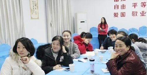 孩子|熊孩子将可乐倒进价值68万钢琴,老板索赔, 家长 他只是个孩子