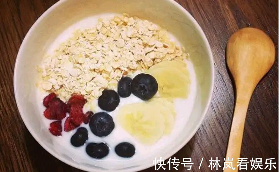 燕麦|减肥期间不吃晚饭这种做法不提倡!学会正确吃晚餐,健康又瘦身