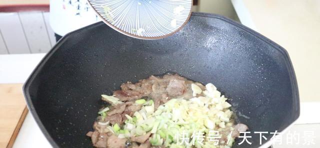 芹菜|芹菜炒香干,先炒芹菜还是先炒豆干?很多朋友做错了,难怪不好吃