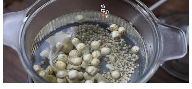 果子|潮汕人常用这5种果子煮糖水，清甜滋润，夏末秋出喝它真不错