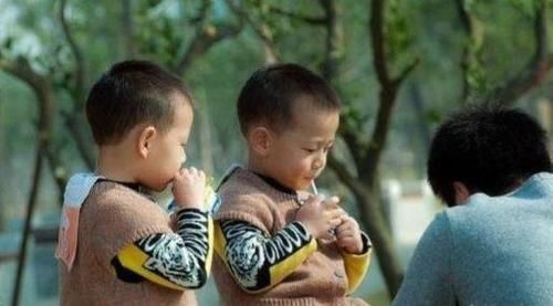 皓皓|双胞胎相继查出脾胃衰竭,医生:其中一个原因和家长有很大关系,及时止损